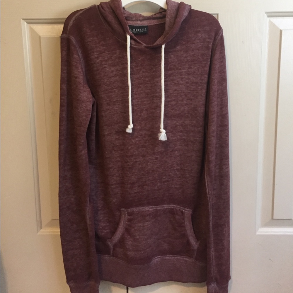 Cotton On Small burgundy hooded sweatshirt