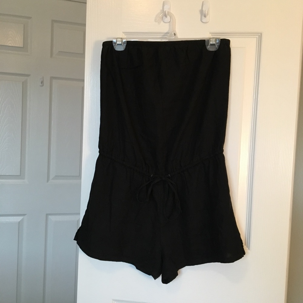 Old Navy Black Strapless Romper w/ Draw String Tie
