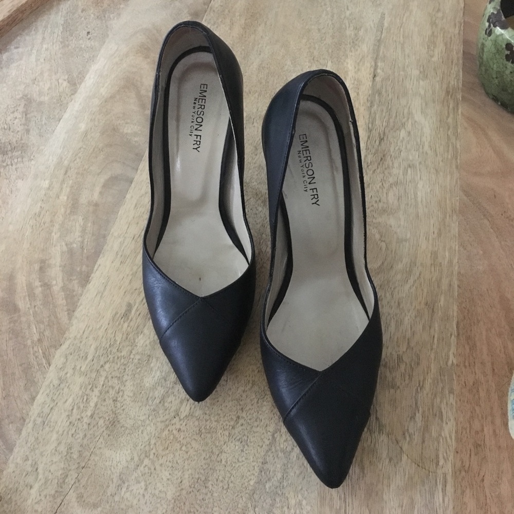 Emerson Fry Leather V Heel