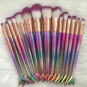 15 Piece Mermaid Makeup Brush Set