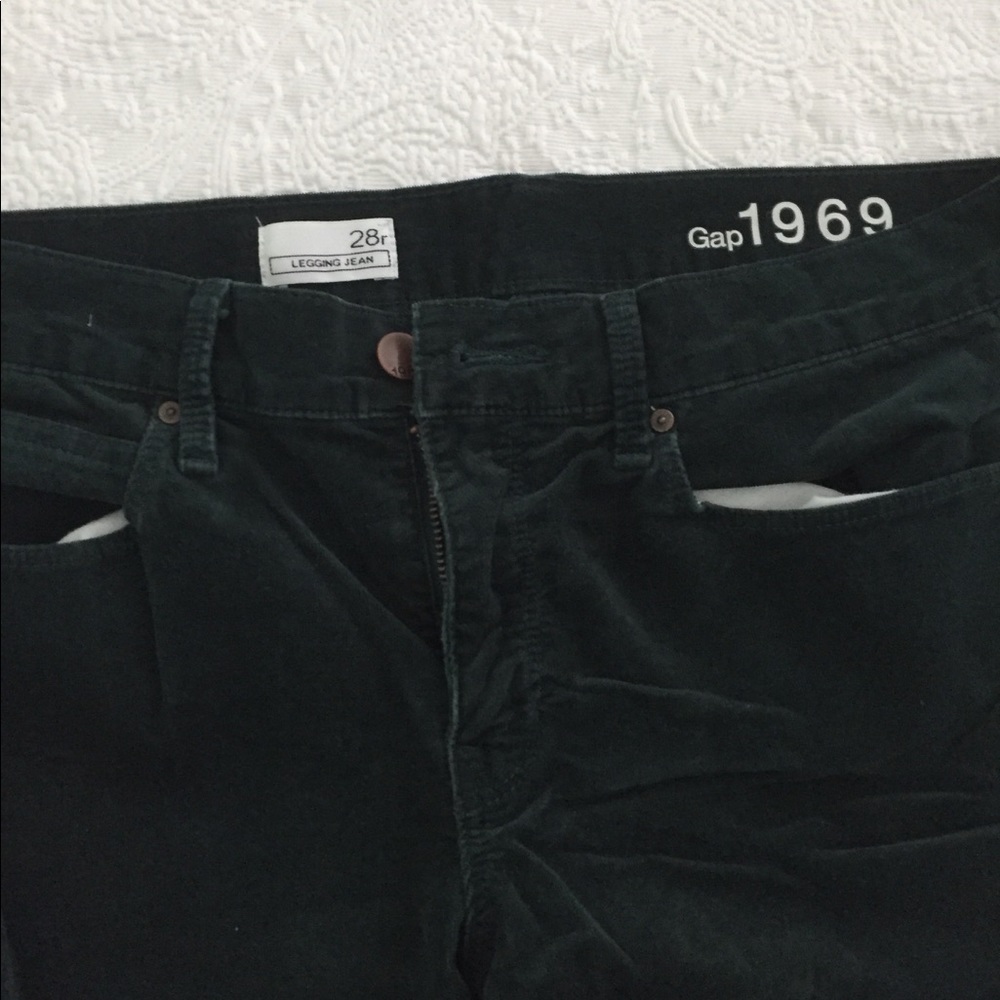 GAP green skinny corduroy pants