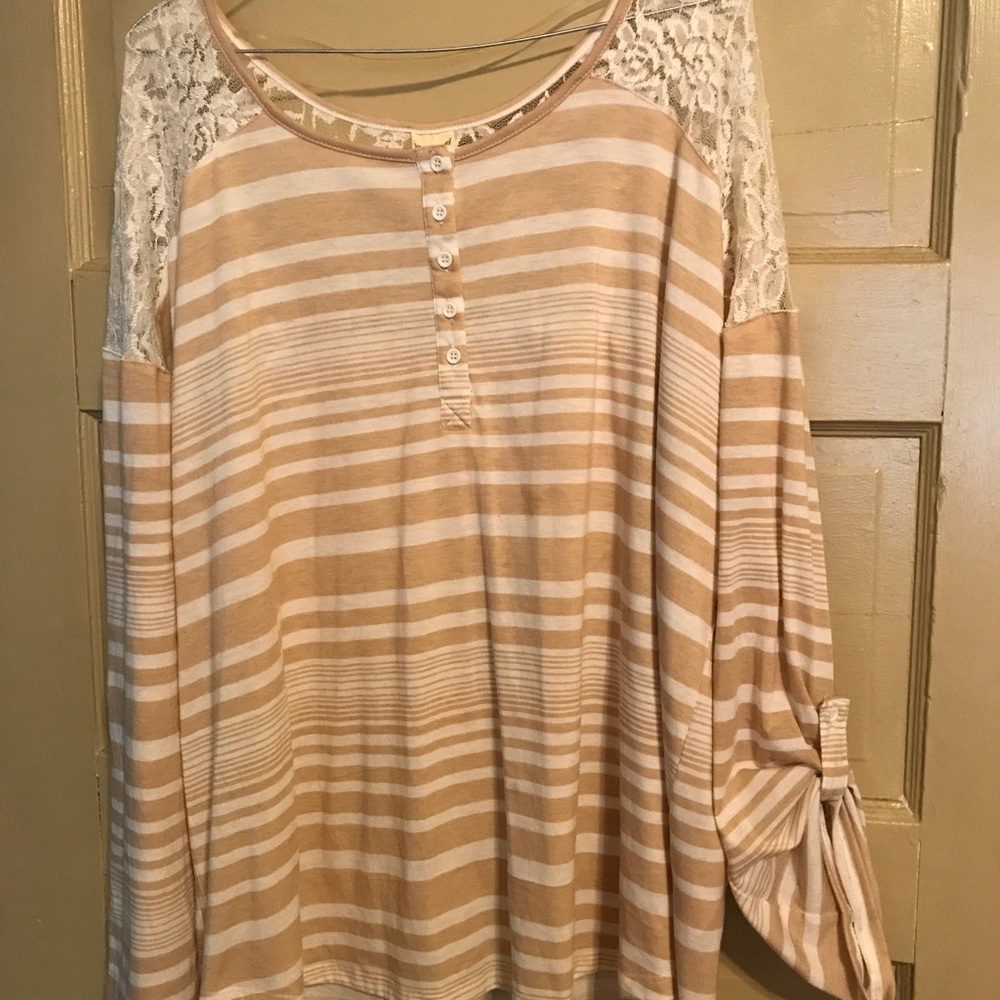 2XL faded glory shirt