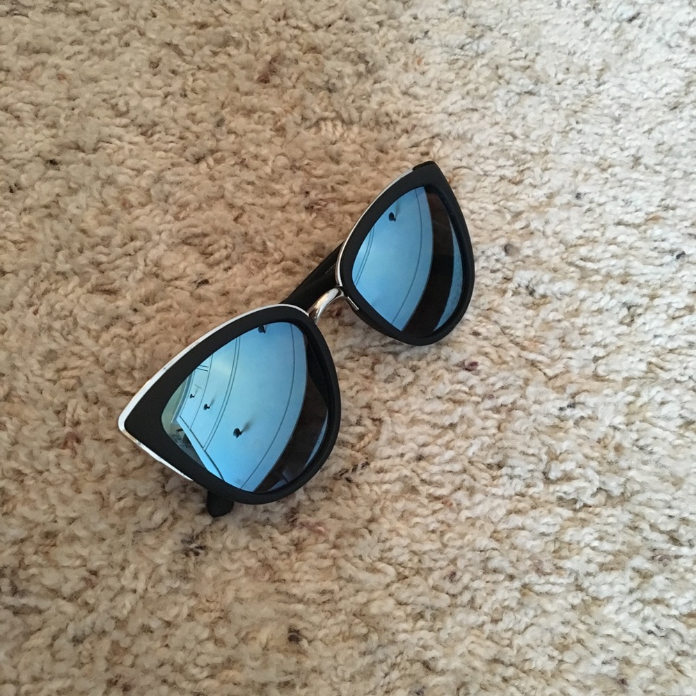 NWOT Sunglasses
