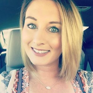 Meet your Posher, Kimberly