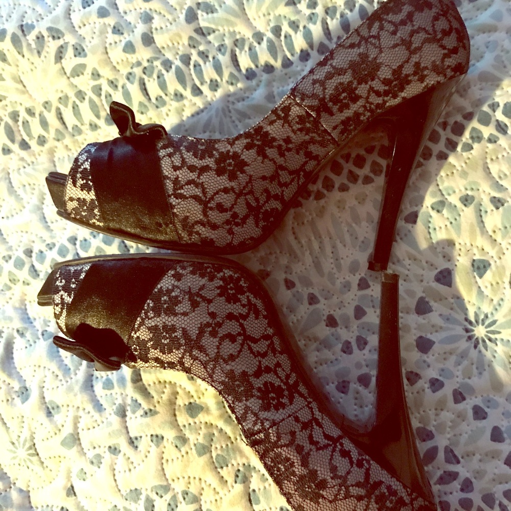 Andrea heels