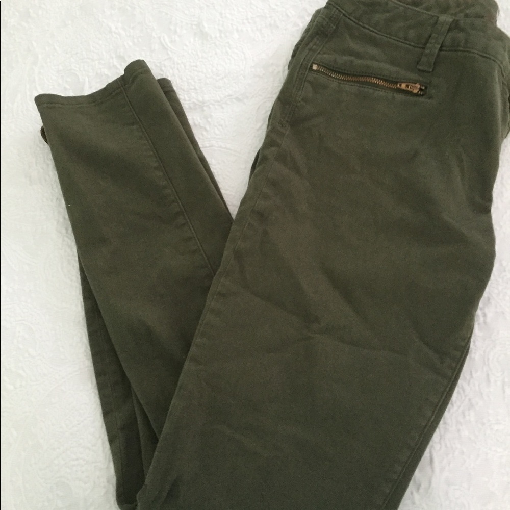 Skinny crop pants