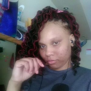 Meet your Posher, Unique