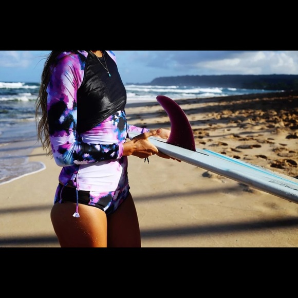 NWT Lululemon Blooming Pixie Salty Swim Rashguard - Picture 6 of 8