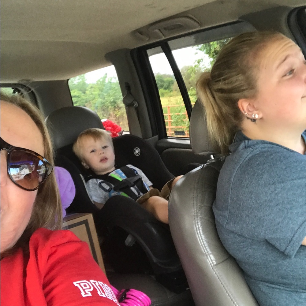 Meet your Posher, Lou