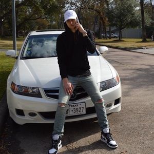 Meet your Posher, Wes