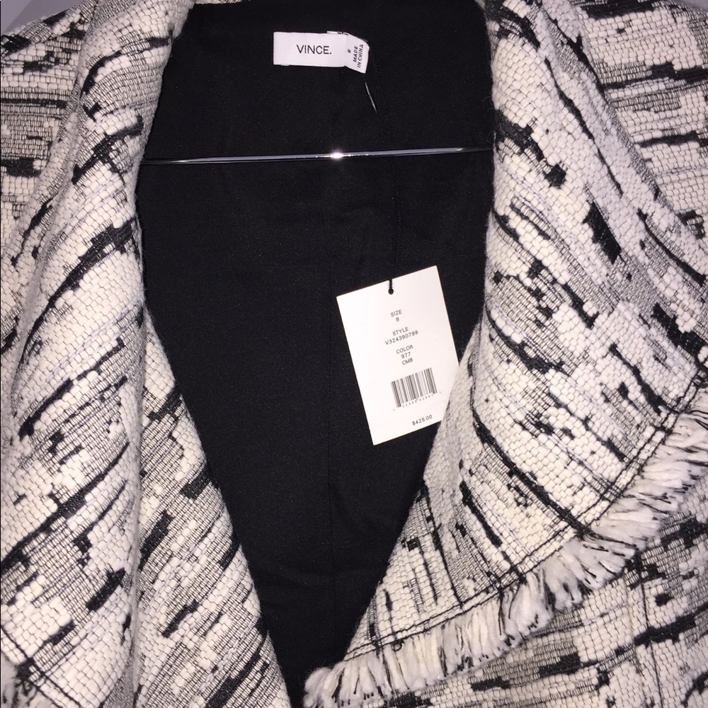 Vince, black and white blazer jacket.  Size 8 Wome