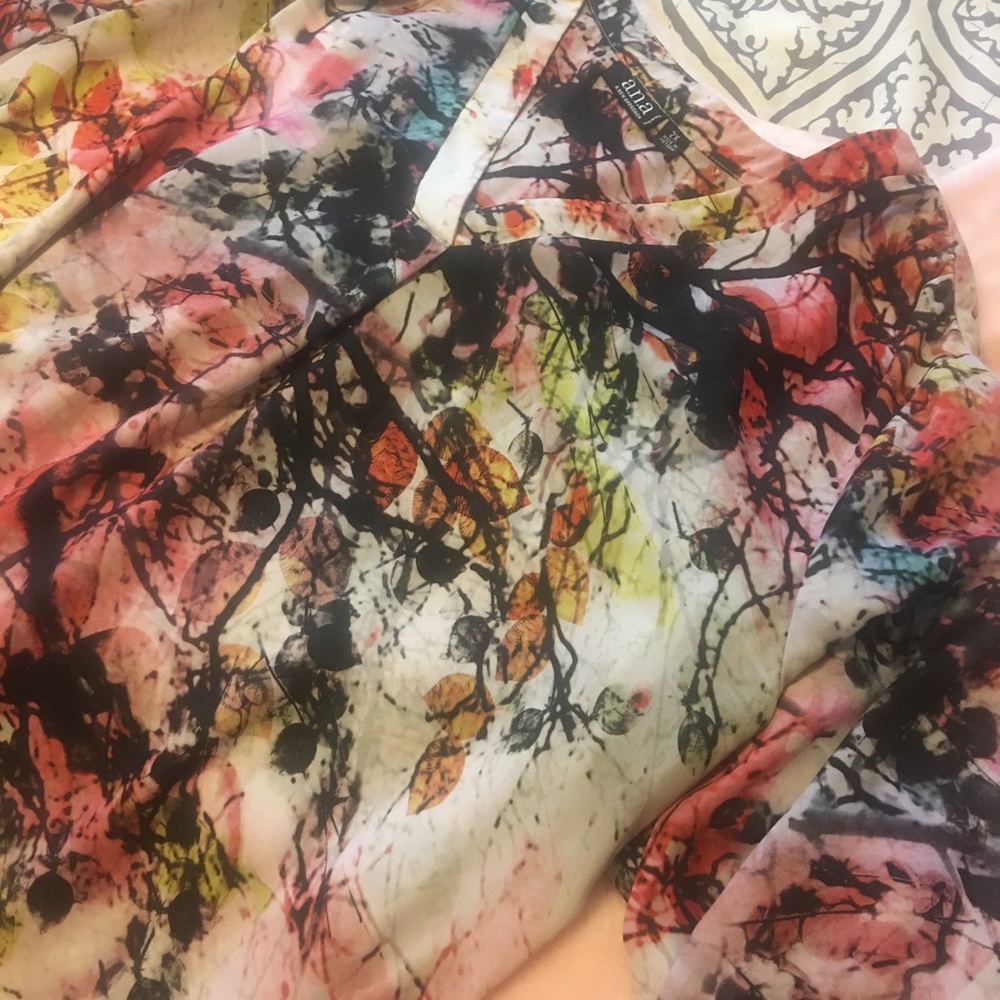 Colorful, flowy top with beautiful print