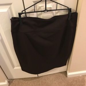 Mini Cache brown skirt like new