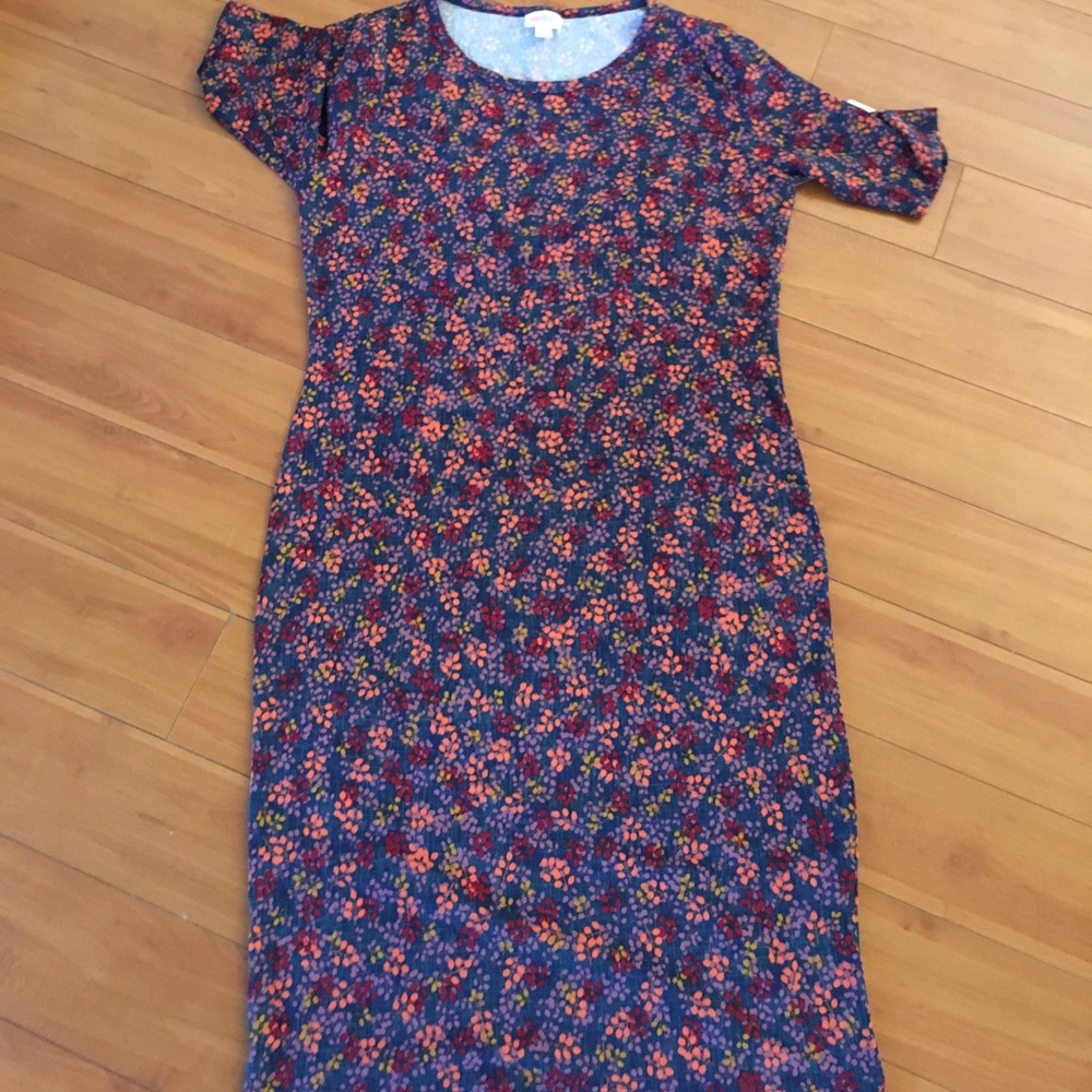 NWT floral Julia