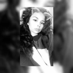 Meet your Posher, Karina