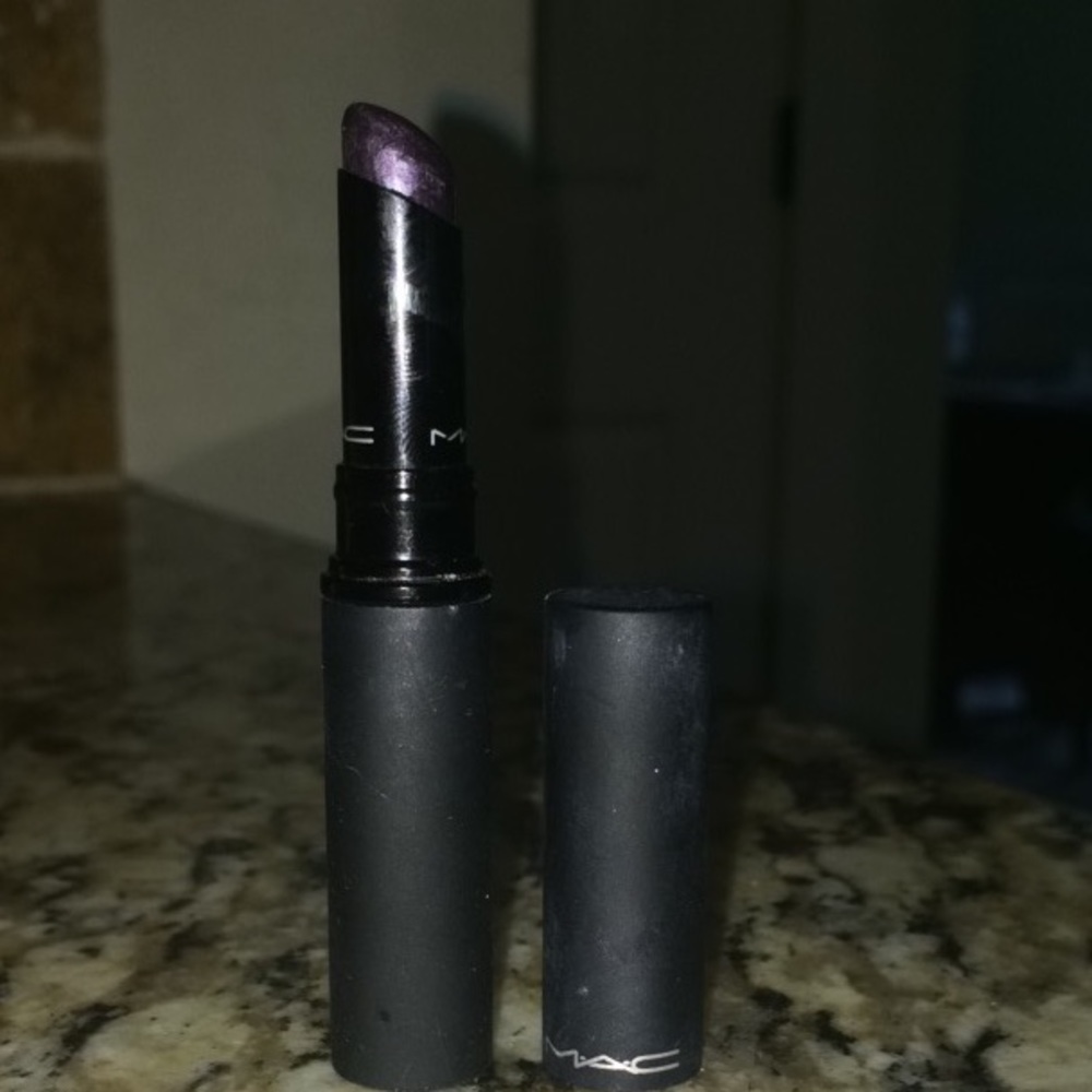 💄**LIMITED EDITION MAC MATTE POWER MY SPIRIT**💄
