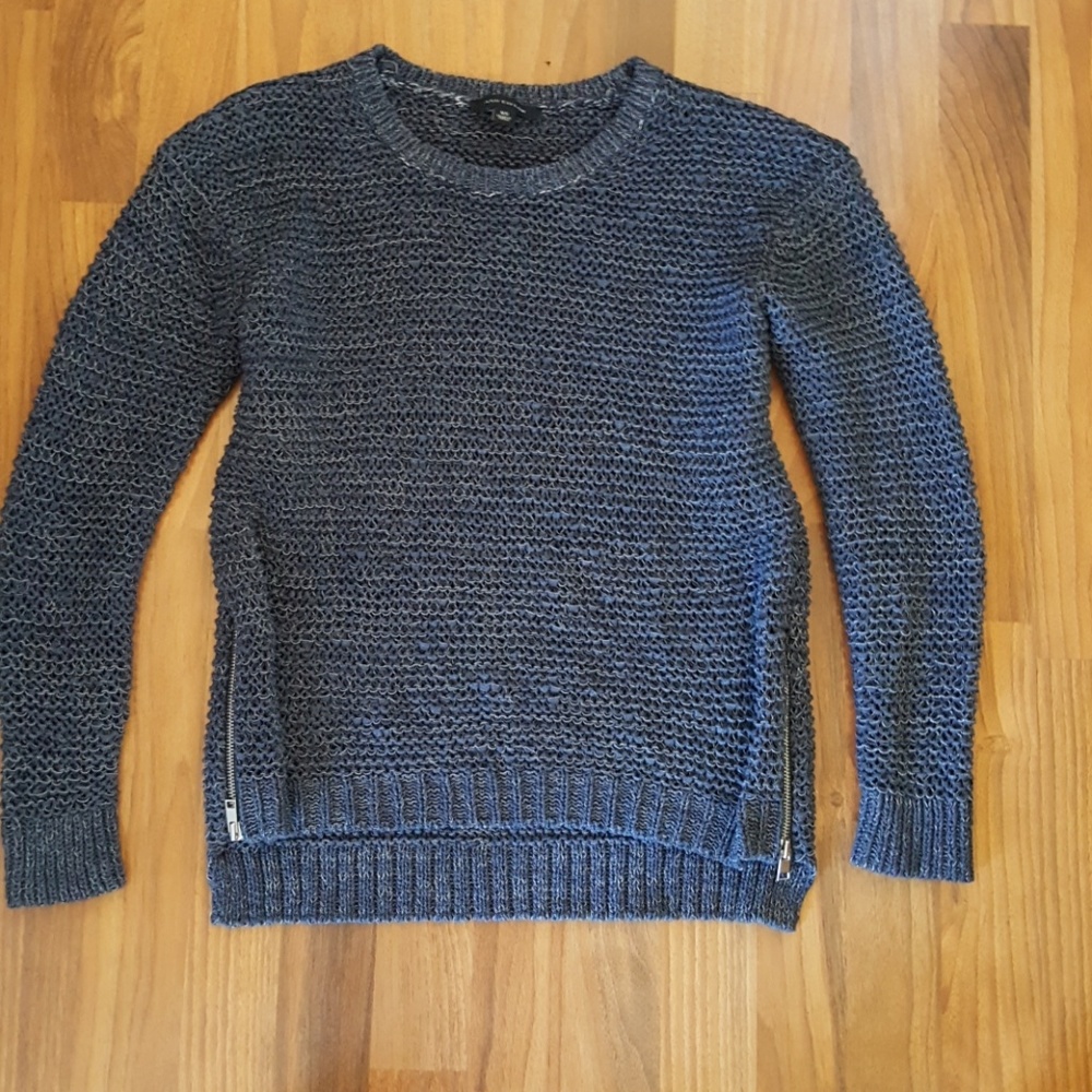Ann taylor Sweater with side zip details