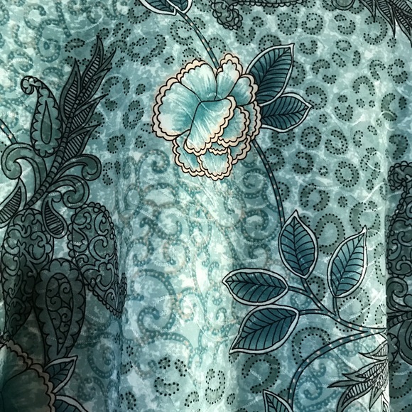 Blue Floral Shirt - Picture 4 of 5