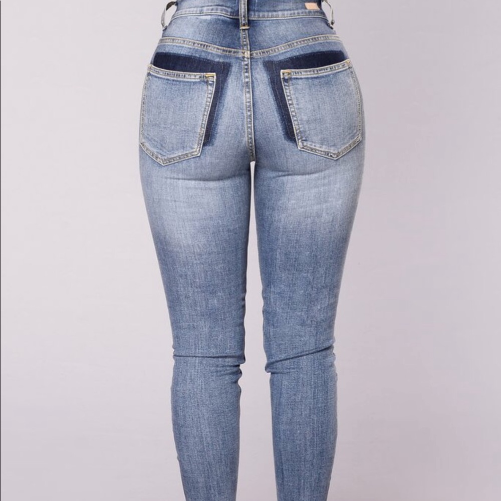 Lauryn Released hem skinny jeans Hi Rise