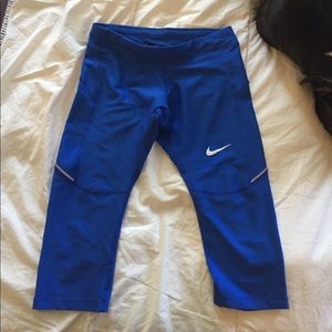 Nike dri-fit blue compression capris