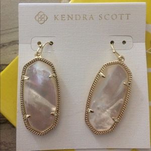 NWT Kendra Scott Elle earrings