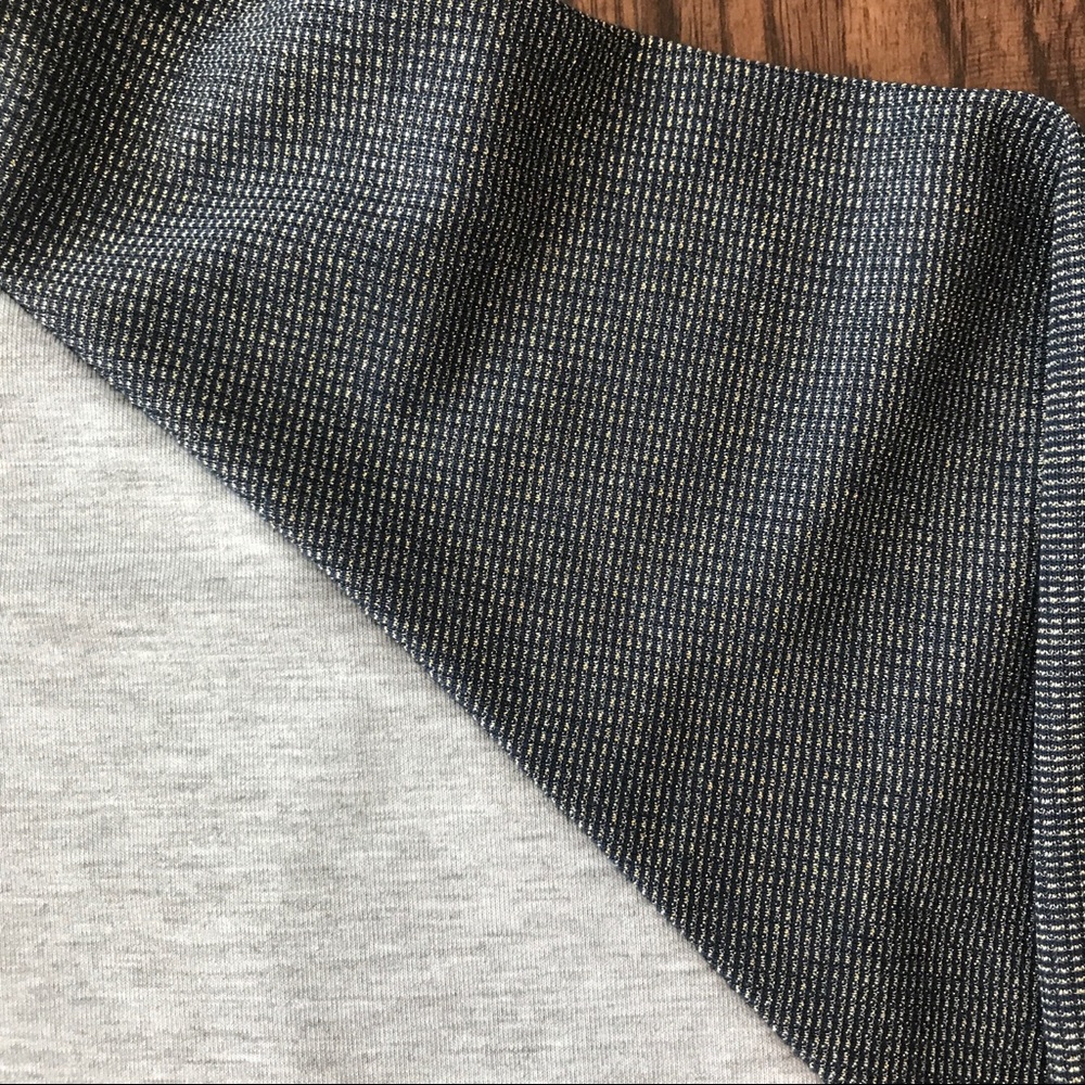 Lularoe elegant Randy gray top Large - Picture 4 of 5