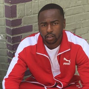 Meet your Posher, Quayson