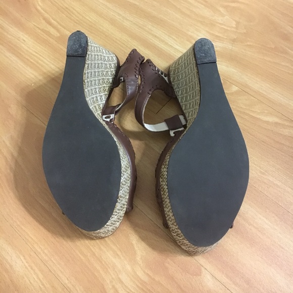 PRICE DROP!! Never Worn Jack Rogers Wedges - Picture 3 of 4
