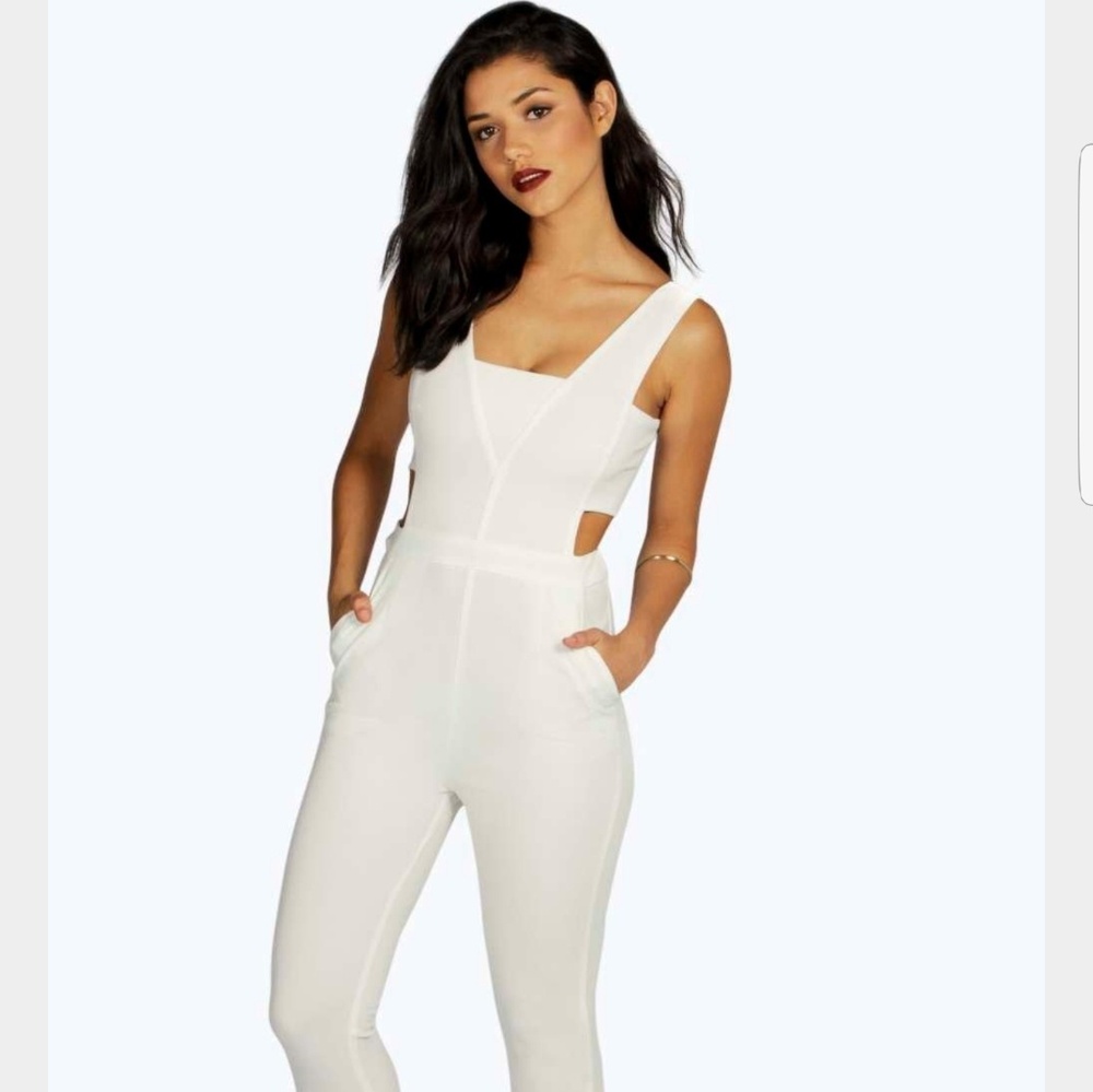 Helen Strap Side Jumpsuit (WHITE)