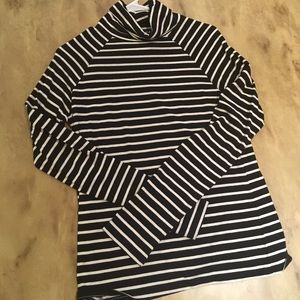 Striped turtle neck