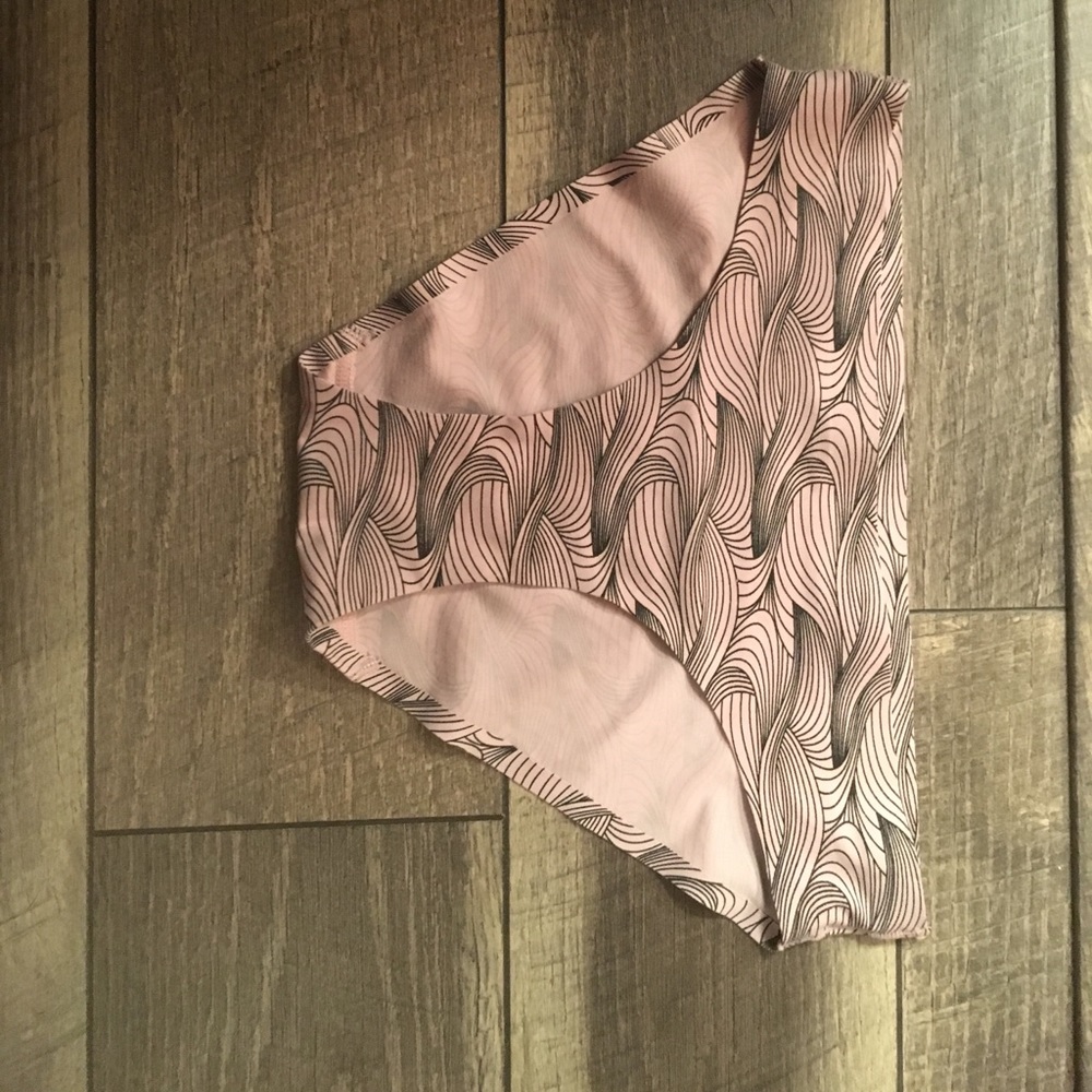 Cute panties!
