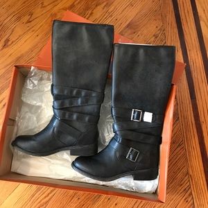 NWT Rocket Dog Gretta Boots