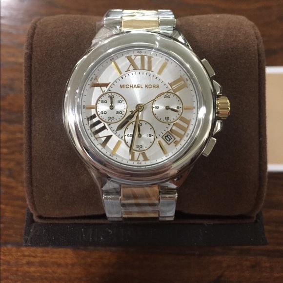 Michael Kors Watch - Picture 2 of 6