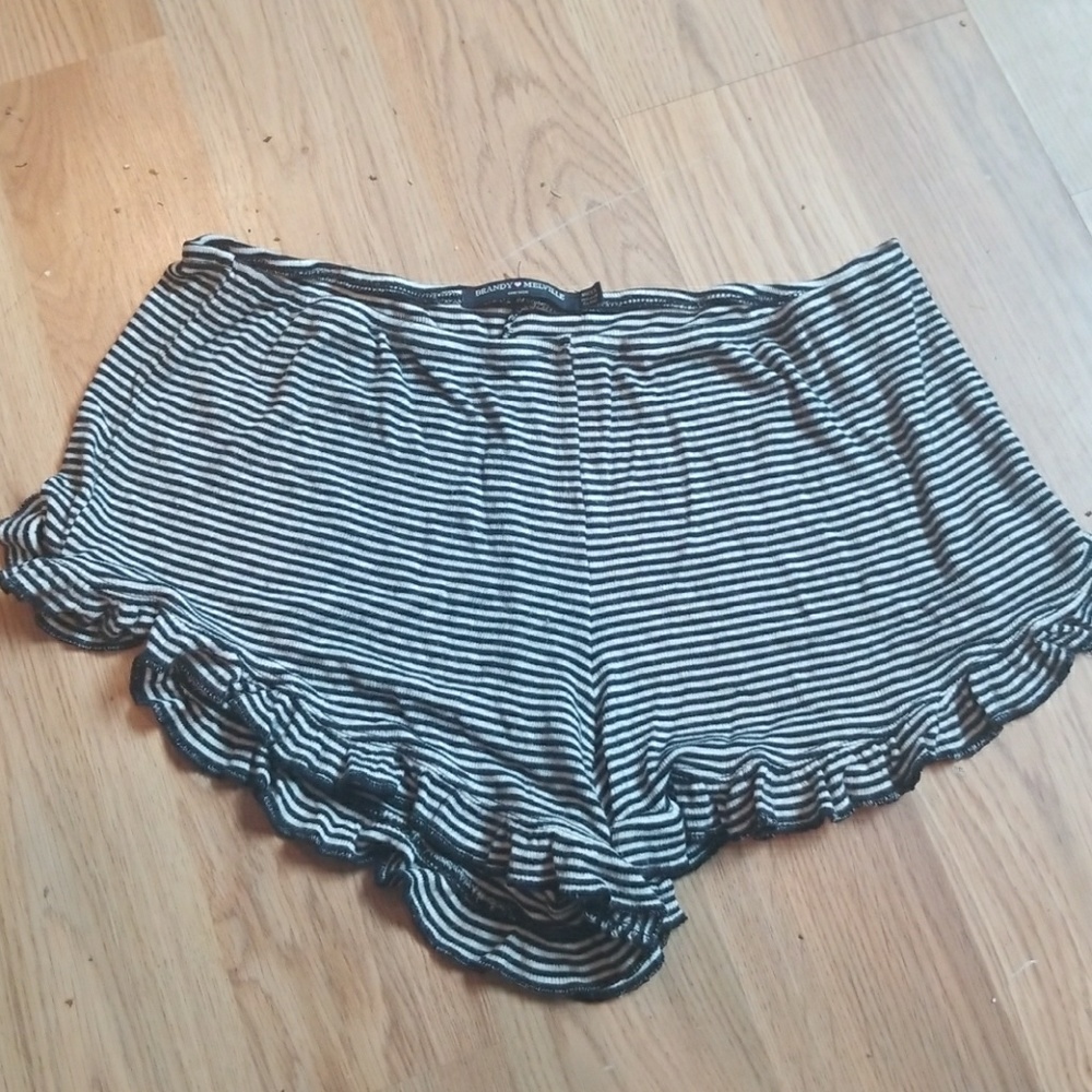 Brandy Melville shorts