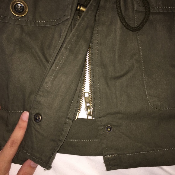 Drawstring Waist Jacket - Picture 4 of 6