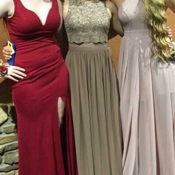 HP - Rose Gold Windsor Sequence/Lace Formal Dress - Picture 3 of 7