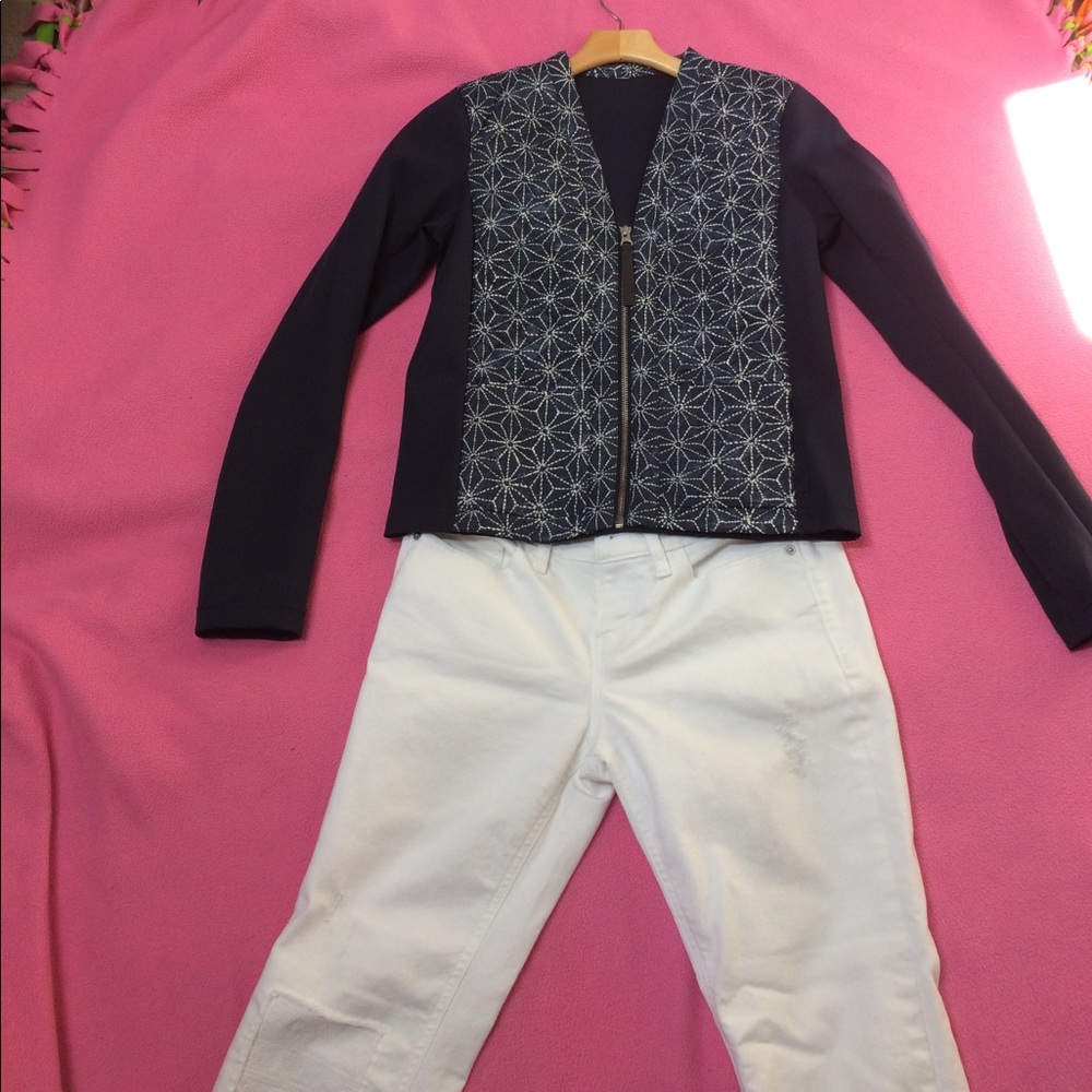 Lululemon navy jacket ✨PRICE DROP✨