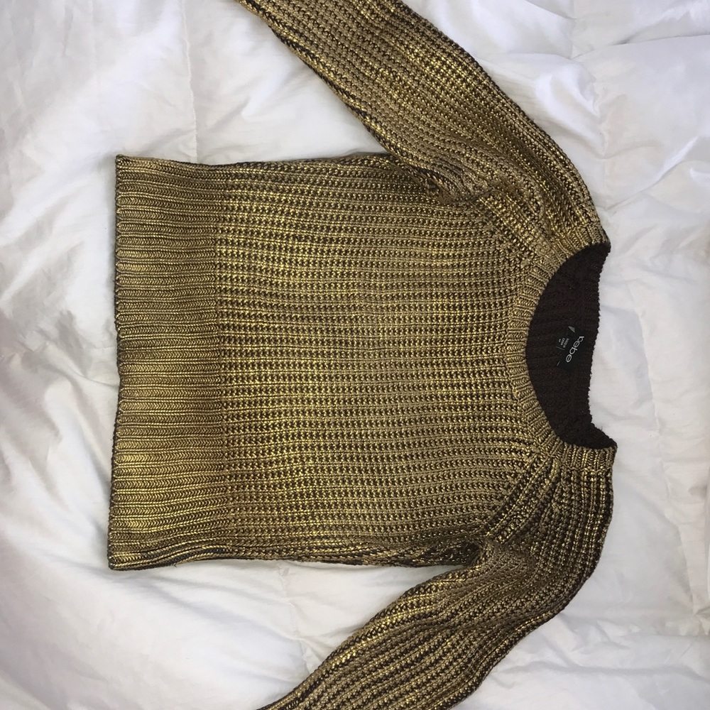 Beautiful Knitted sweater BEBE gold color size M