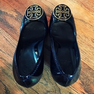 Tory Butch Sally Logo Style Wedge Pump size 9 M