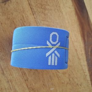 Exosleeve elbow wraps