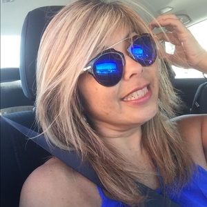 Meet your Posher, Celia