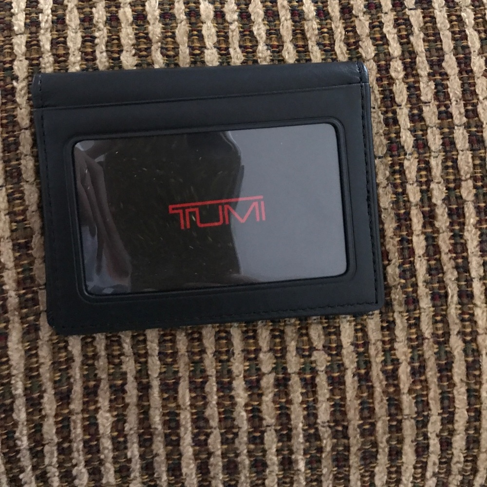 Tumi Wallet