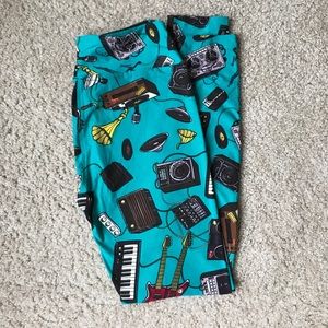 LulaRoe one size leggings
