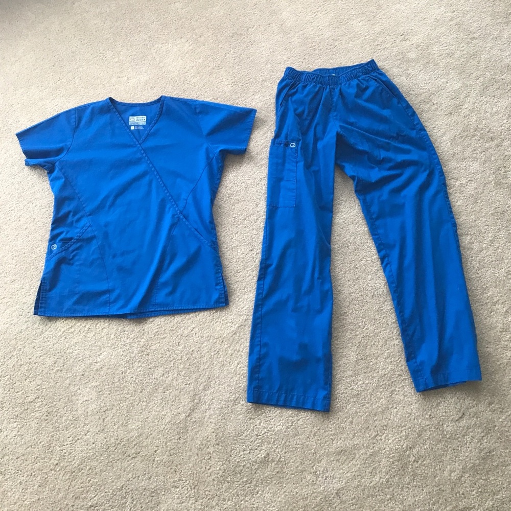 Royal Blue Wonder Work Scrub set