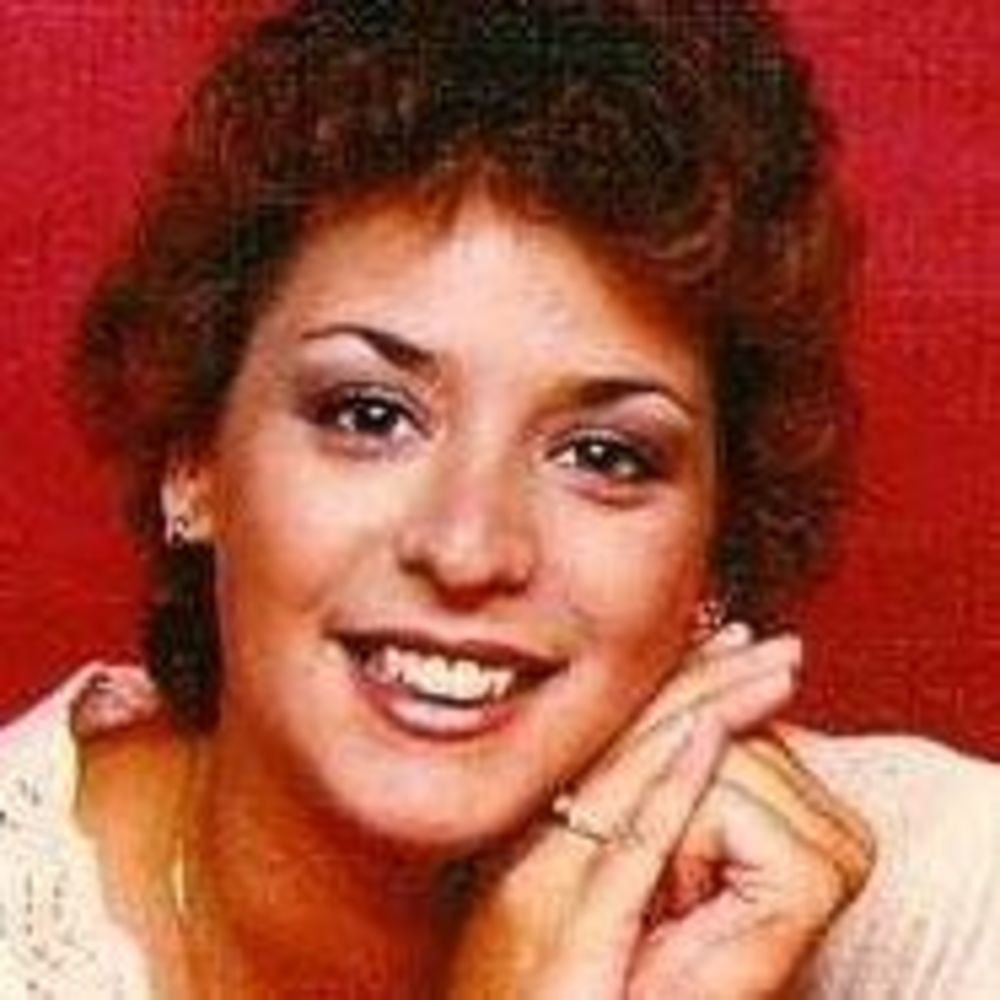 Meet your Posher, Debbie