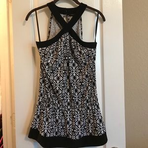 WHBM beautiful top with elastic waistband