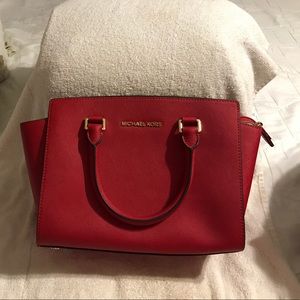 MK purse