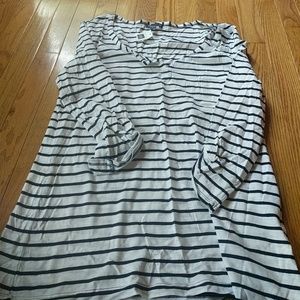 GAP 3/4 SLEEVE SHIRT