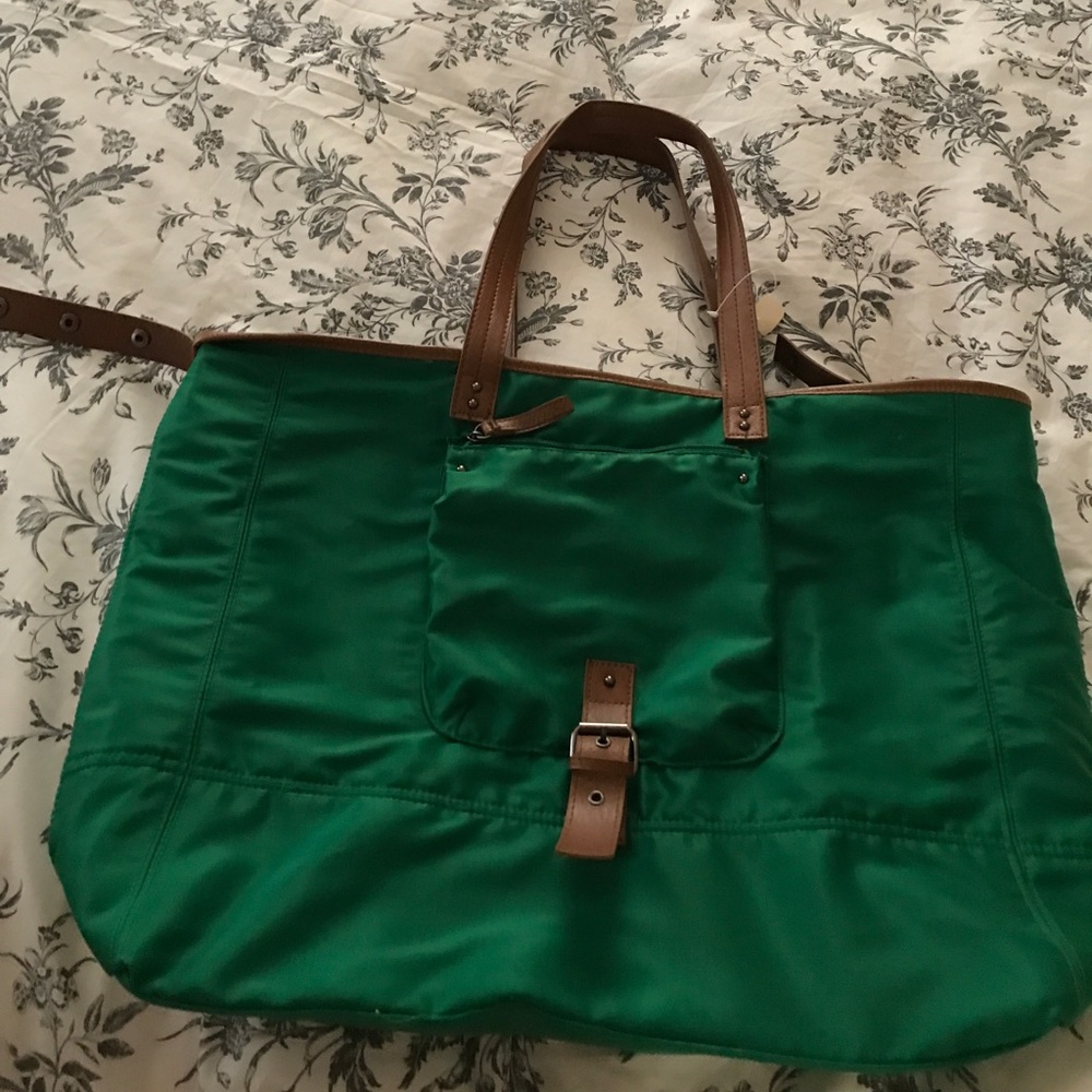 Tote bag