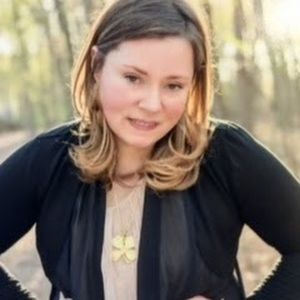 Meet your Posher, Melissa erin